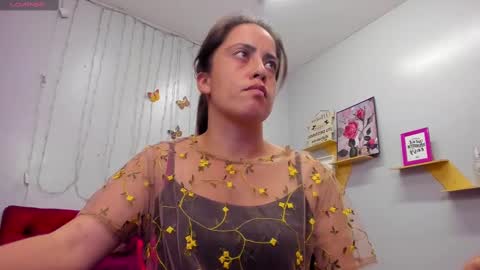 Paola online show from March 11, 2025, 6:41 pm