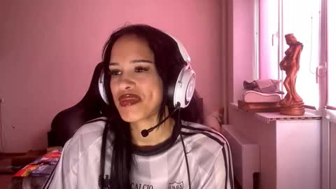 Snapshot of kathrinesaltarelli chatting on February 21, 2026, 7:20 am Lina online show from February 21, 2026, 7:20 am