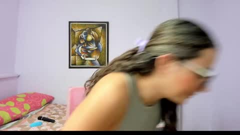 Khaterine online show from February 3, 2025, 12:14 pm