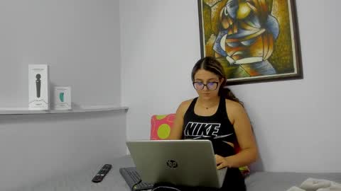 Khaterine online show from February 25, 2025, 11:55 pm