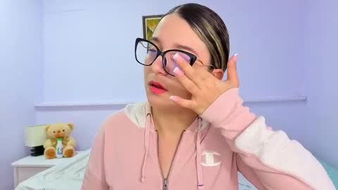 Khaterine online show from October 30, 2025, 11:55 am