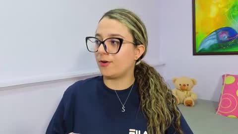 Khaterine online show from February 12, 2026, 12:16 am