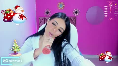 Katia  online show from December 15, 2024, 5:13 am