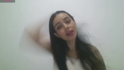 Katia  online show from May 22, 2026, 1:13 am