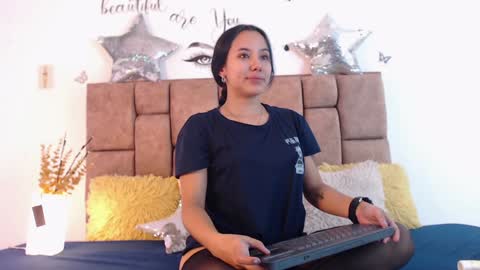 Katia Cuper  online show from January 23, 2025, 3:54 pm