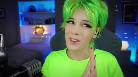 Snapshot of katie_cutie_ts chatting on September 21, 2025, 6:42 pm Katie online show from September 21, 2025, 6:42 pm