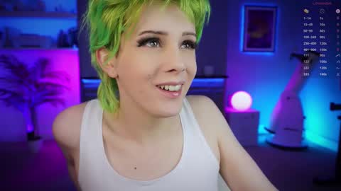 Snapshot of katie_cutie_ts chatting on October 16, 2025, 6:42 pm Katie online show from October 16, 2025, 6:42 pm