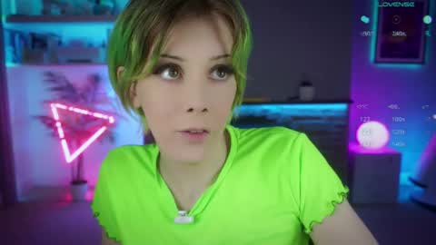 Katie online show from April 17, 2026, 2:20 pm