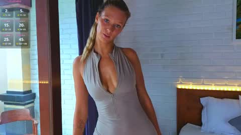 Snapshot of katie_dierse chatting on April 29, 2026, 4:38 am Katie online show from April 29, 2026, 4:38 am