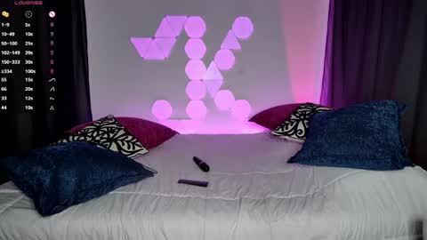 Katie Kross online show from May 22, 2026, 4:12 pm