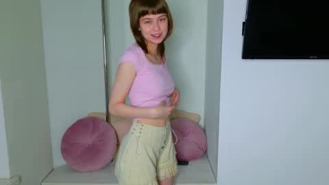 Katie online show from September 20, 2025, 1:45 pm