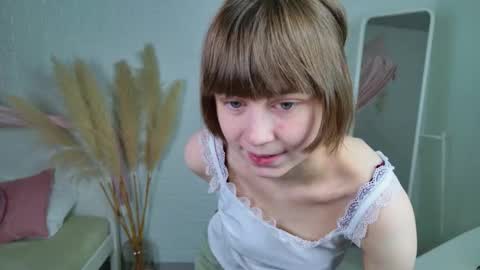 Katie online show from October 21, 2025, 2:07 pm