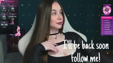 Katie online show from October 31, 2025, 2:45 am