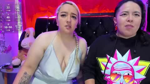 Snapshot of katieeandsharon chatting on February 10, 2025, 6:20 am SHARON  KATIEE online show from February 10, 2025, 6:20 am