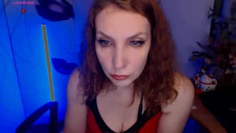 Katie online show from November 19, 2025, 3:39 am