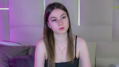 Snapshot of katiereeves chatting on February 6, 2026, 4:17 am katiereeves online show from February 6, 2026, 4:17 am