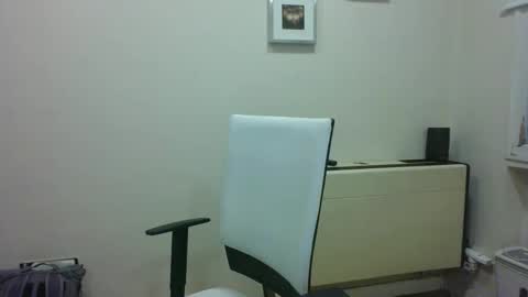 katoamad online show from April 14, 2026, 6:36 pm