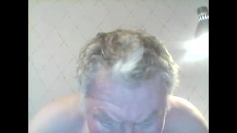 Snapshot of katpeo50 chatting on November 20, 2025, 5:45 pm Katpeo50 online show from November 20, 2025, 5:45 pm