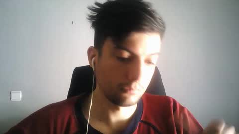 Snapshot of katraxhas chatting on April 10, 2026, 8:19 am EMO online show from April 10, 2026, 8:19 am