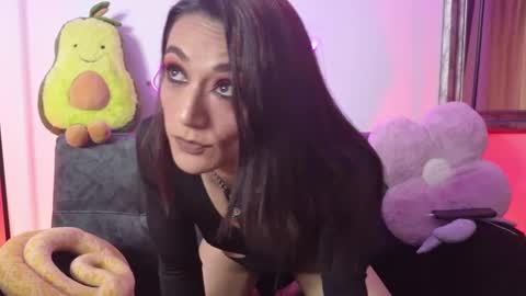 Snapshot of katrin_1 chatting on February 19, 2025, 10:09 pm Katrin online show from February 19, 2025, 10:09 pm