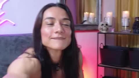 Snapshot of katrin_1 chatting on September 12, 2025, 11:48 pm Katrin online show from September 12, 2025, 11:48 pm