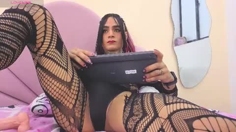 Snapshot of katrina_blaze chatting on June 14, 2026, 2:24 am katrina_blaze online show from June 14, 2026, 2:24 am