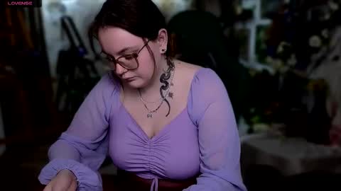 Snapshot of katrinclub chatting on September 10, 2025, 5:35 pm Katrin online show from September 10, 2025, 5:35 pm