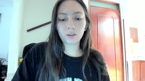 Snapshot of katrinrosex chatting on February 3, 2025, 5:56 pm Katrin  online show from February 3, 2025, 5:56 pm