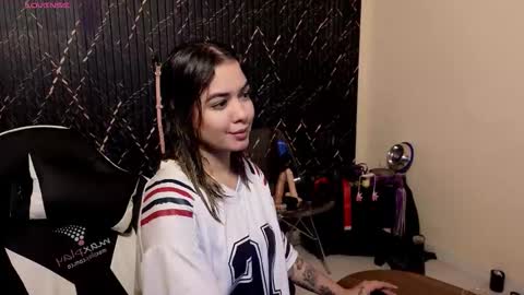 Katt  online show from January 18, 2026, 3:49 pm