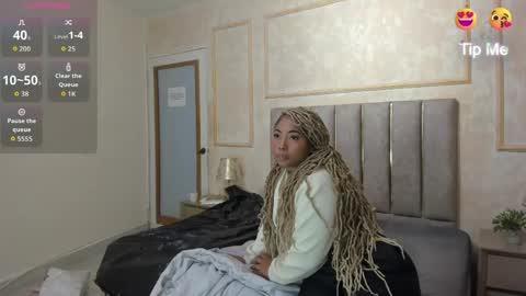 Katerine online show from April 4, 2026, 10:51 pm