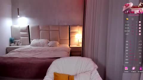 GoddessKateline online show from October 14, 2025, 3:51 am