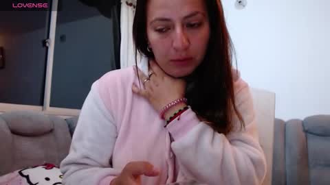 Snapshot of kattie_love chatting on October 29, 2025, 7:10 am kattie online show from October 29, 2025, 7:10 am