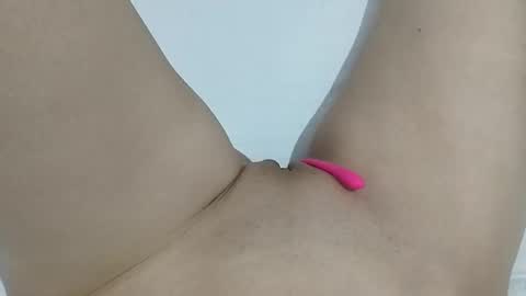 nikitta online show from October 4, 2025, 7:23 pm