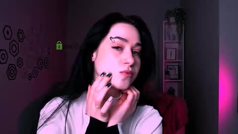 Katty online show from December 20, 2025, 10:22 am