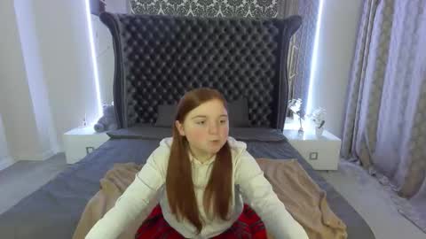 Snapshot of katty_rose8 chatting on October 24, 2025, 4:58 pm Katty online show from October 24, 2025, 4:58 pm