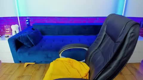 Katty online show from March 2, 2026, 7:10 pm