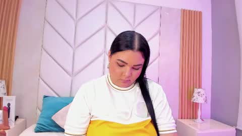 KattyaRogers online show from July 7, 2026, 11:42 pm