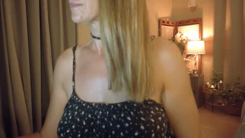 Katy online show from March 31, 2026, 11:05 pm