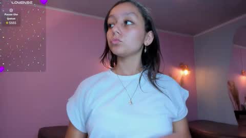 Katy online show from November 11, 2025, 6:30 pm