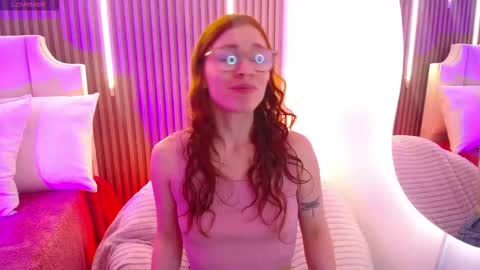 Katy Van online show from February 15, 2026, 9:00 pm