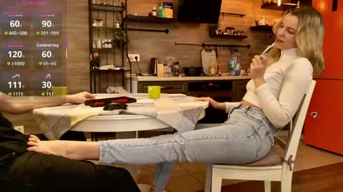 Snapshot of katyacherryy chatting on April 18, 2026, 7:01 am Katya online show from April 18, 2026, 7:01 am