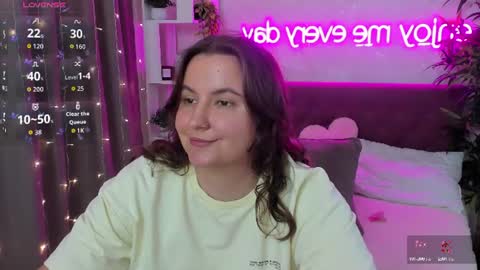 Kate online show from July 10, 2026, 5:01 am
