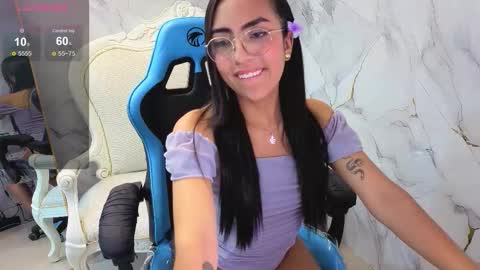 katyrider_a online show from October 8, 2025, 1:31 pm