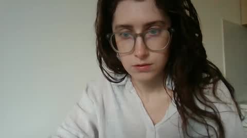 kawaii snowflake online show from October 3, 2025, 11:51 am
