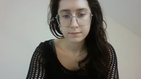 kawaii snowflake online show from October 29, 2025, 1:24 pm