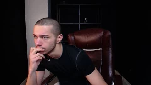 KaydenDrew online show from February 1, 2026, 5:28 am