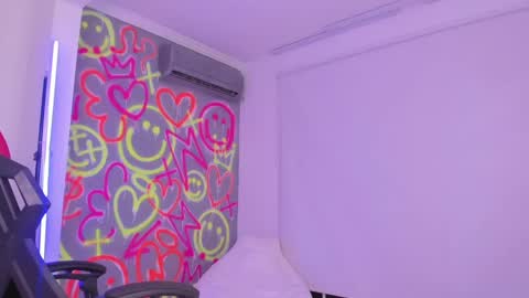 INSTAjohedija online show from December 21, 2024, 10:40 pm