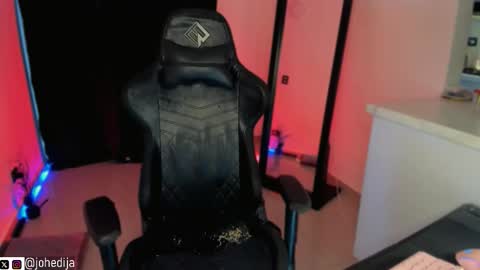 INSTAjohedija online show from March 25, 2026, 10:27 pm