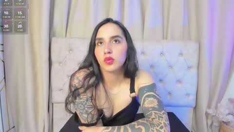 kaylee_lee online show from October 13, 2025, 4:23 am