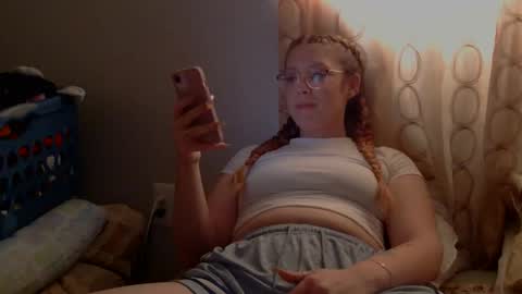 Snapshot of kayleekakesnslim chatting on May 31, 2026, 10:11 pm kaylee kakes online show from May 31, 2026, 10:11 pm